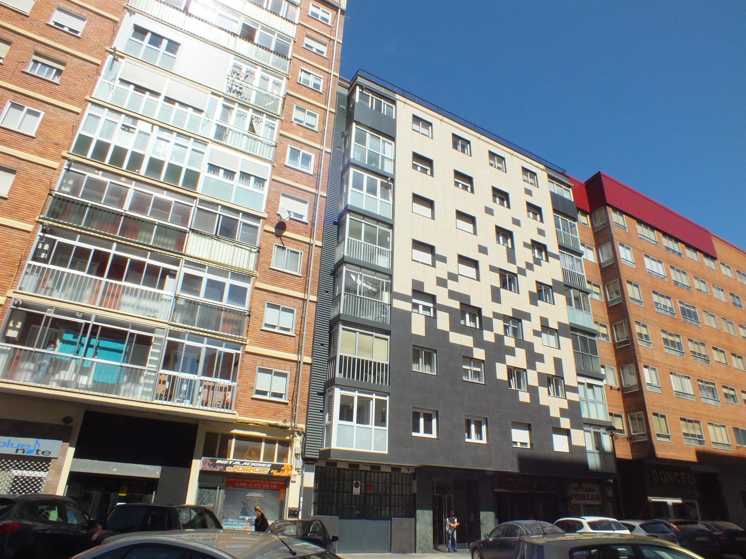 Reforma fachada de edificio